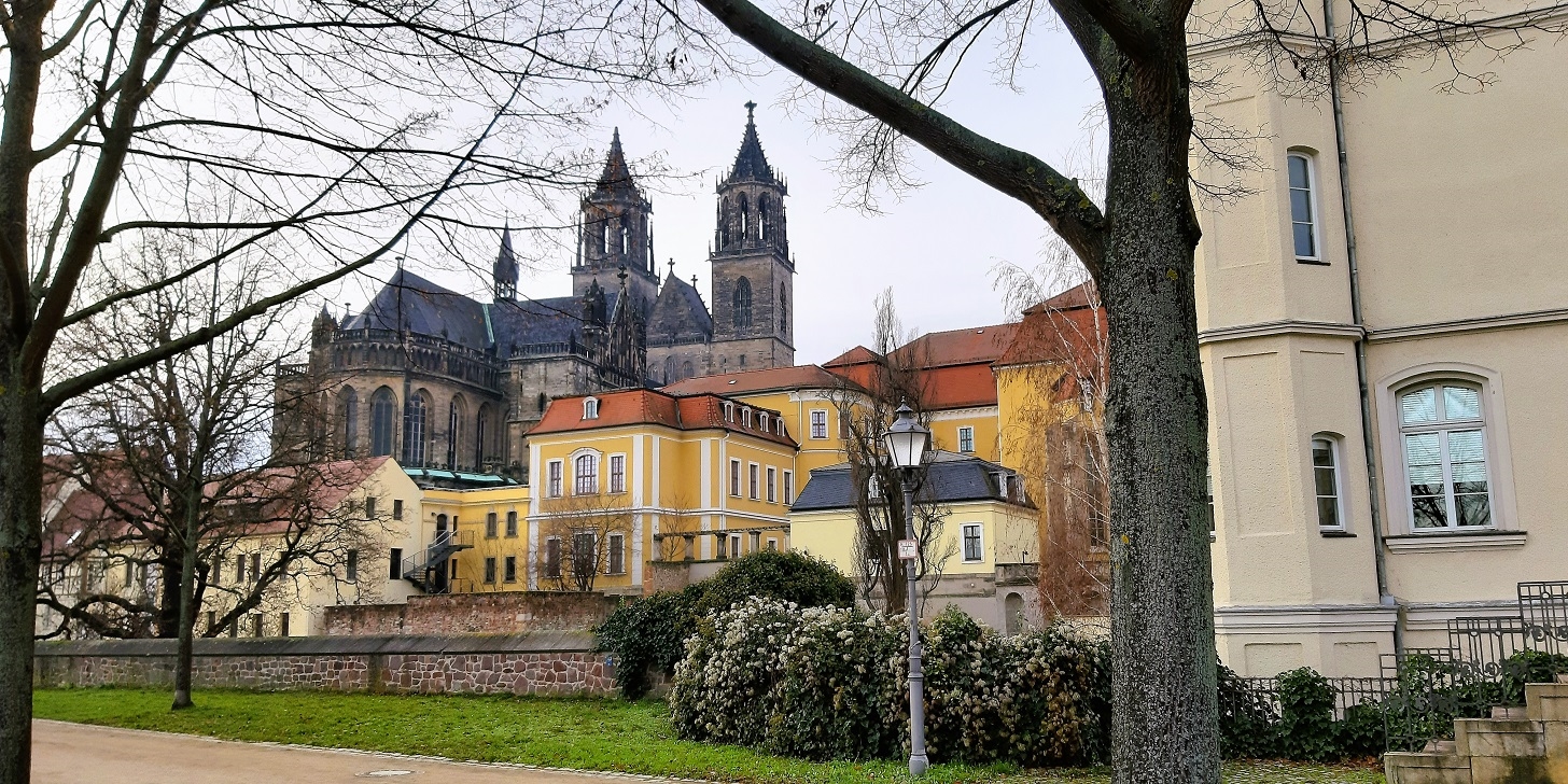 Magdeburg - Fürstenwall mit Möllenvoigtei und Dom